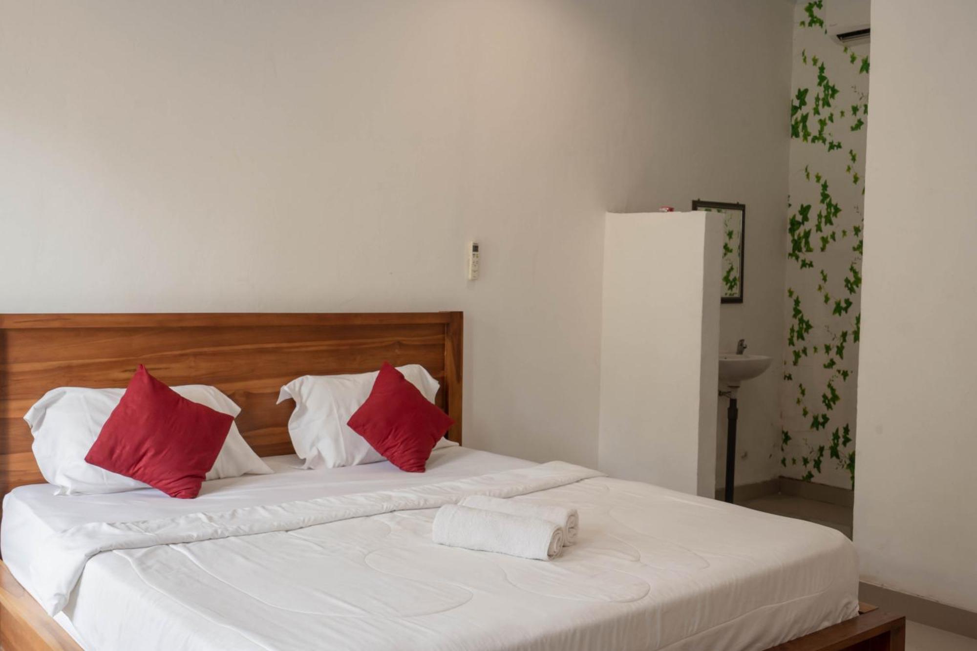 Omah Nusa Villa Redpartner Toyapakeh Экстерьер фото