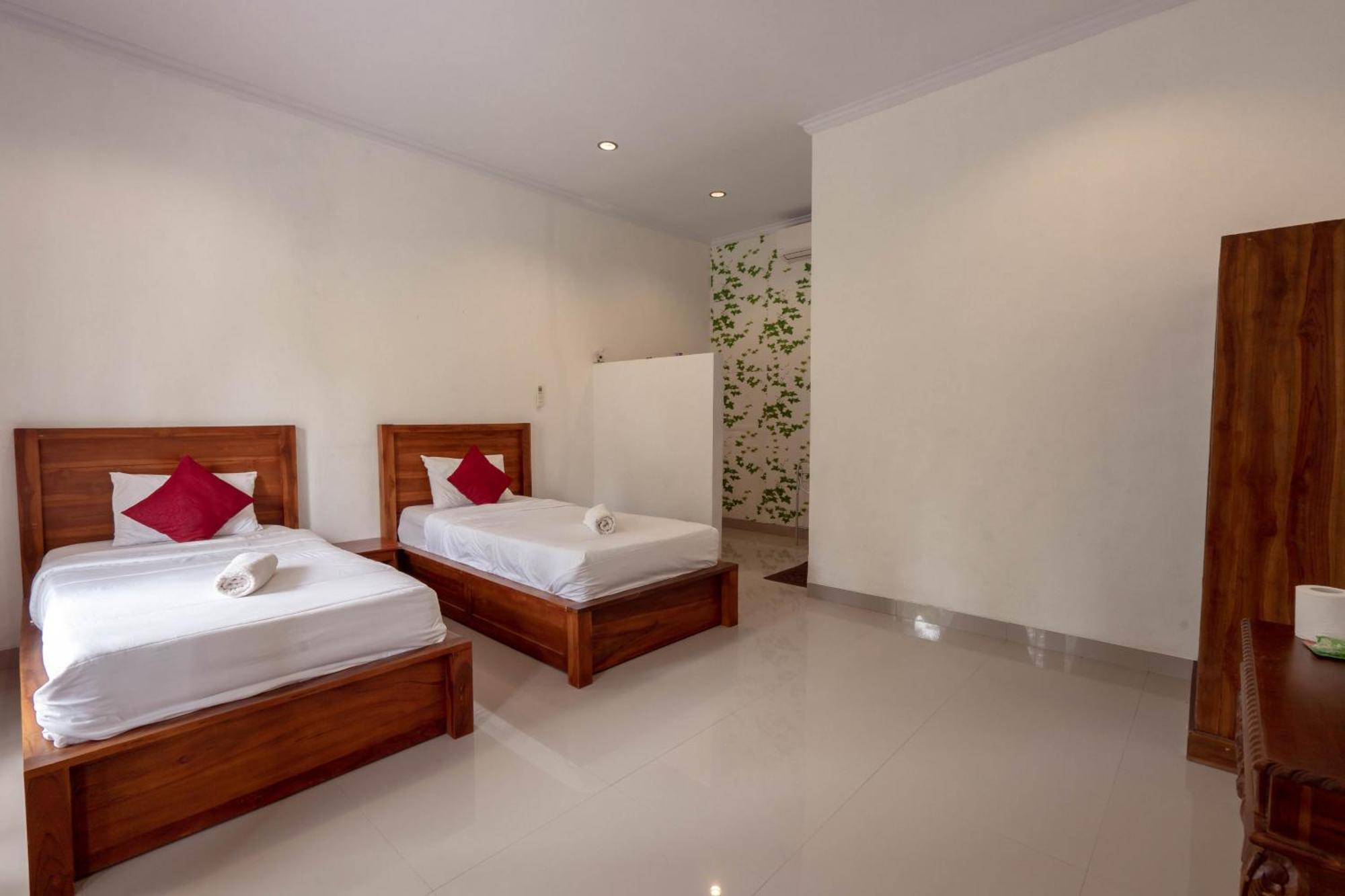 Omah Nusa Villa Redpartner Toyapakeh Экстерьер фото